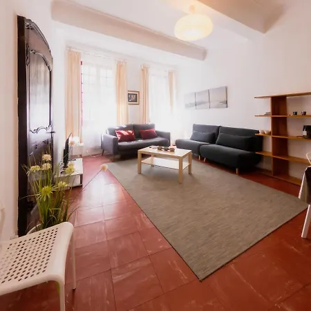 Old Town- 4 Pers, Vieux Nice, Ac, Wifi *
