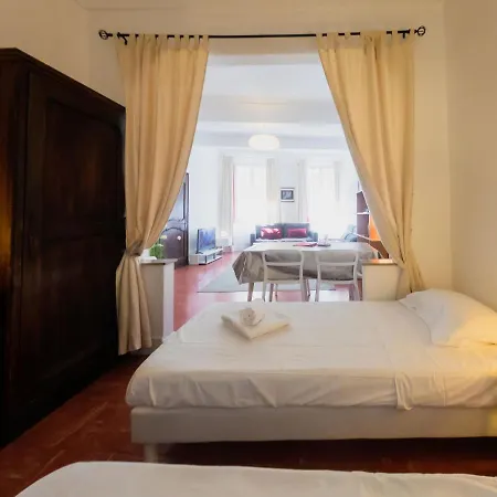 Old Town- 4 Pers, Vieux Nice, Ac, Wifi *